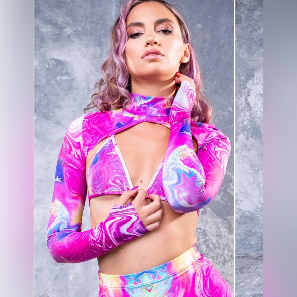 Badinka Candy Flip 3 piece shrug set